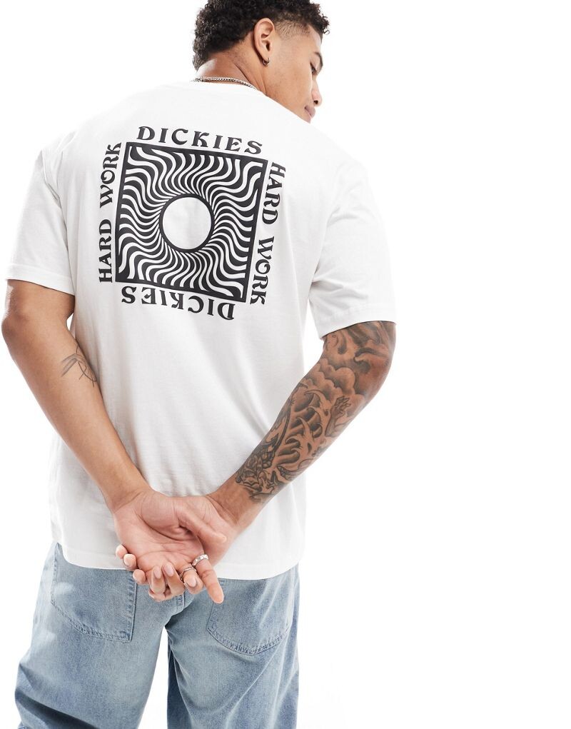 

Белая футболка с принтом на спине Dickies Oatfield
