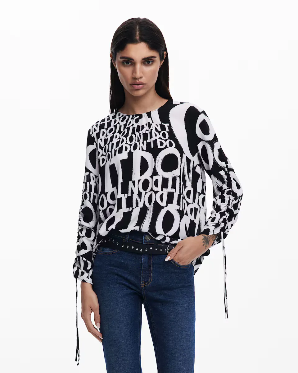 

Женская блузка с буквами и бантами Desigual, черный