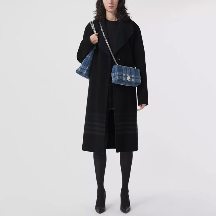 Куртка женская Burberry бархатная, темно-синий / черный — фото 2