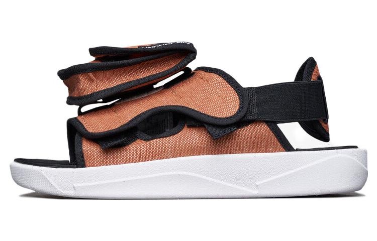

Мужские пляжные сандалии Jordan