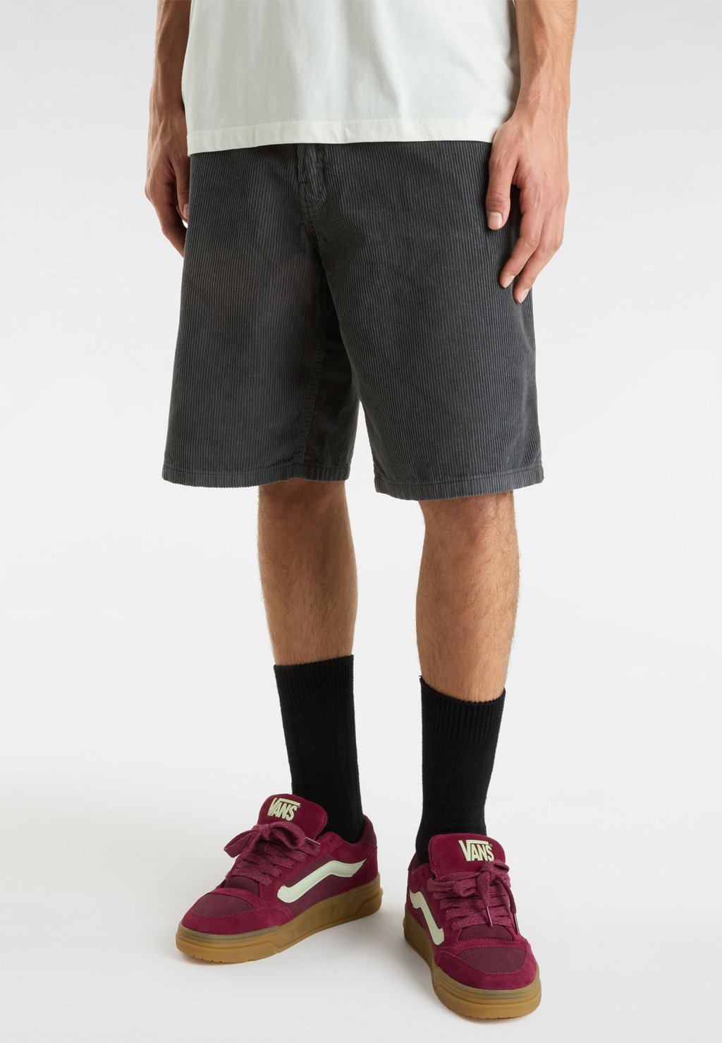 

Шорты CHECK-5 LOOSE FIT CORDUROY Vans, черный