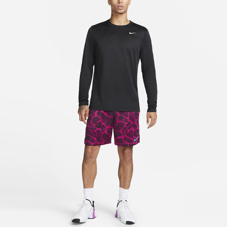 Футболка мужская матово-серебристая Nike, цвет Matte silver — фото 3