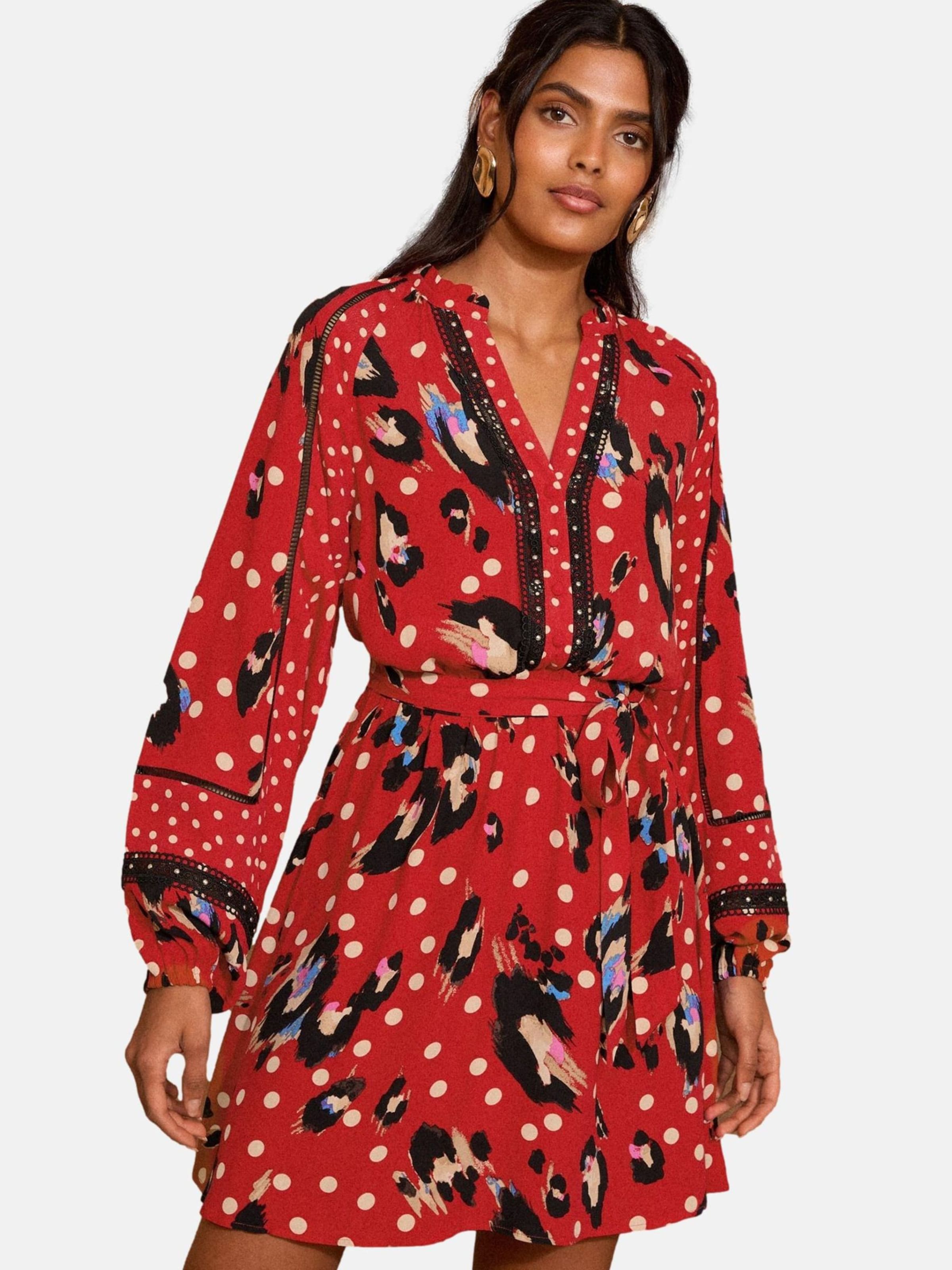 

Love & roses Платье в красном цвете