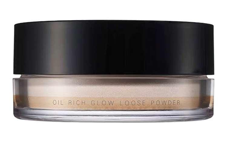 

Матовый рассыпчатый пудра для контроля жирного блеска и выравнивания тона кожи 4г SUQQU