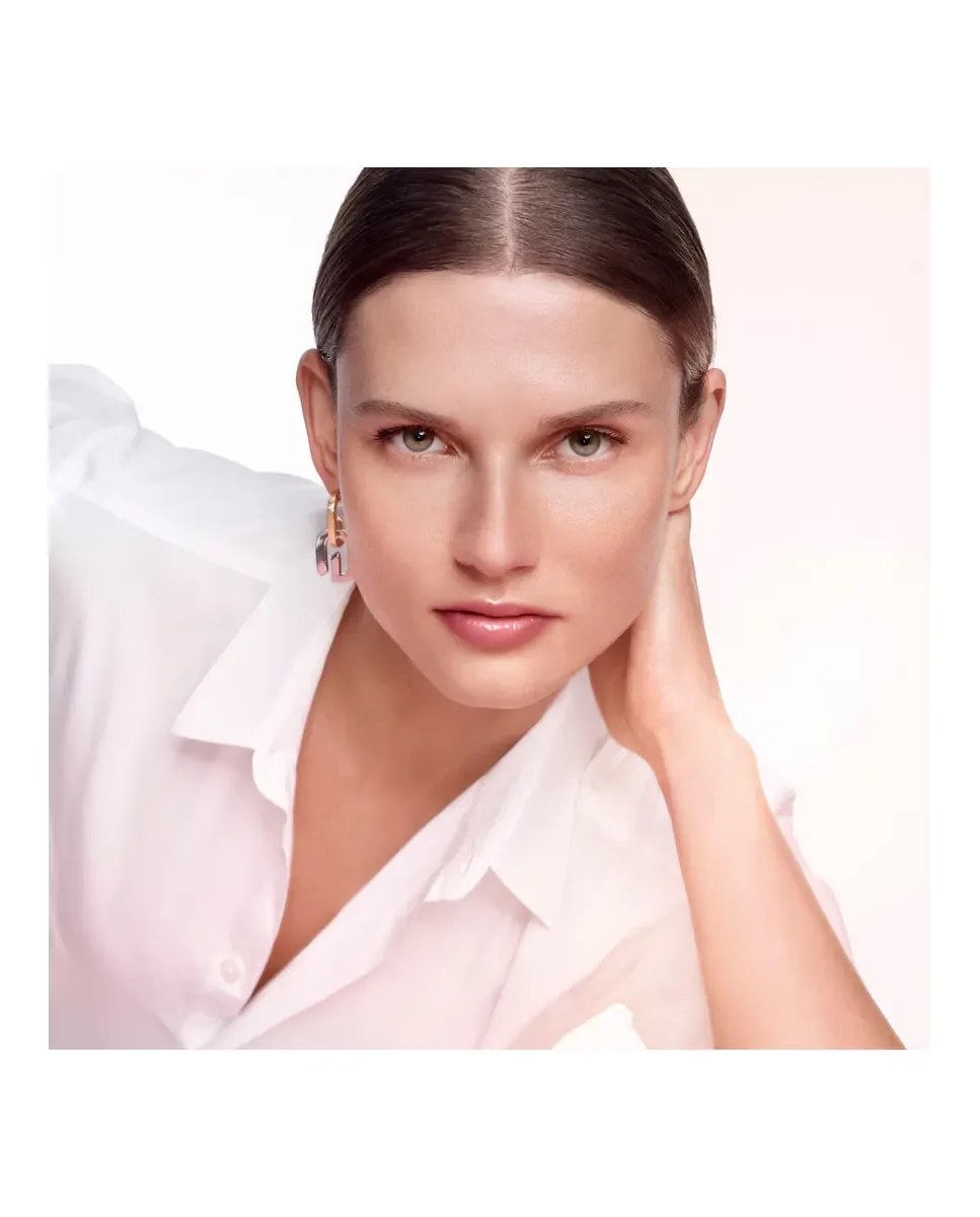 Осветляющий подготовительный лосьон Skin Perfecto Skin-Glow Priming Lotion 200 мл Givenchy — фото 4