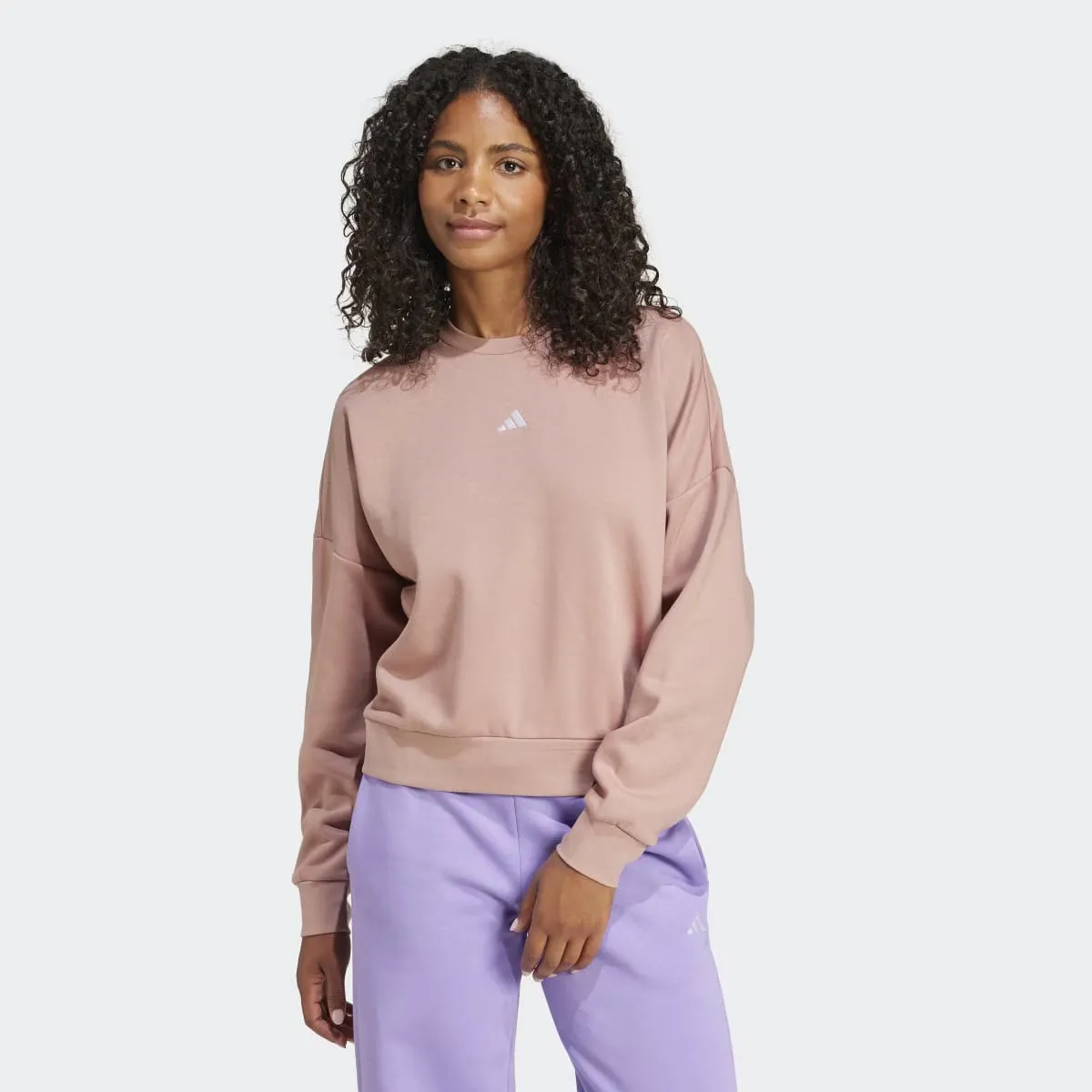 

Women's Essentials Small Logo Feelуютная толстовка Adidas, красный