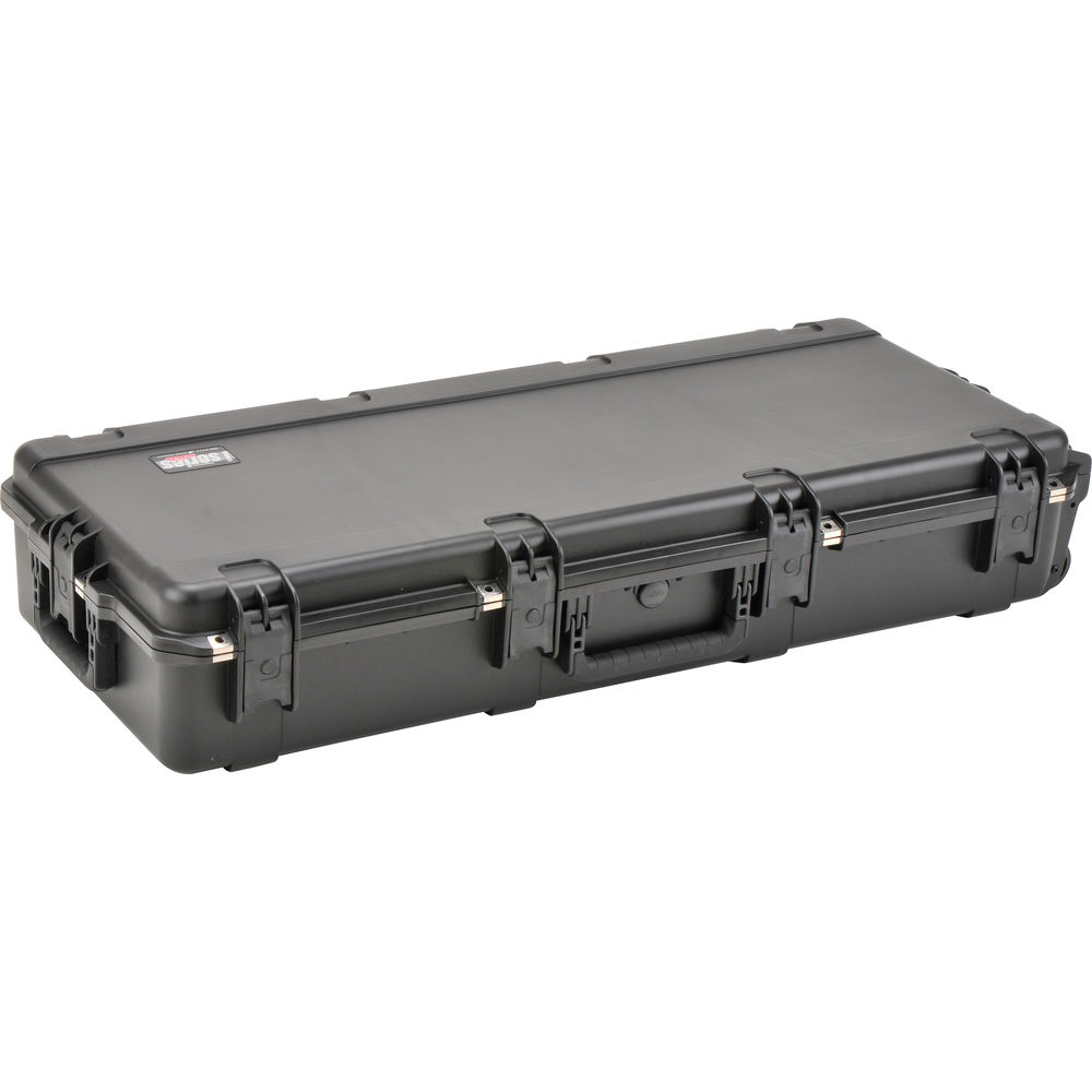 

Водонепроницаемый жесткий кейс на колесах SKB iSeries 4217-7
