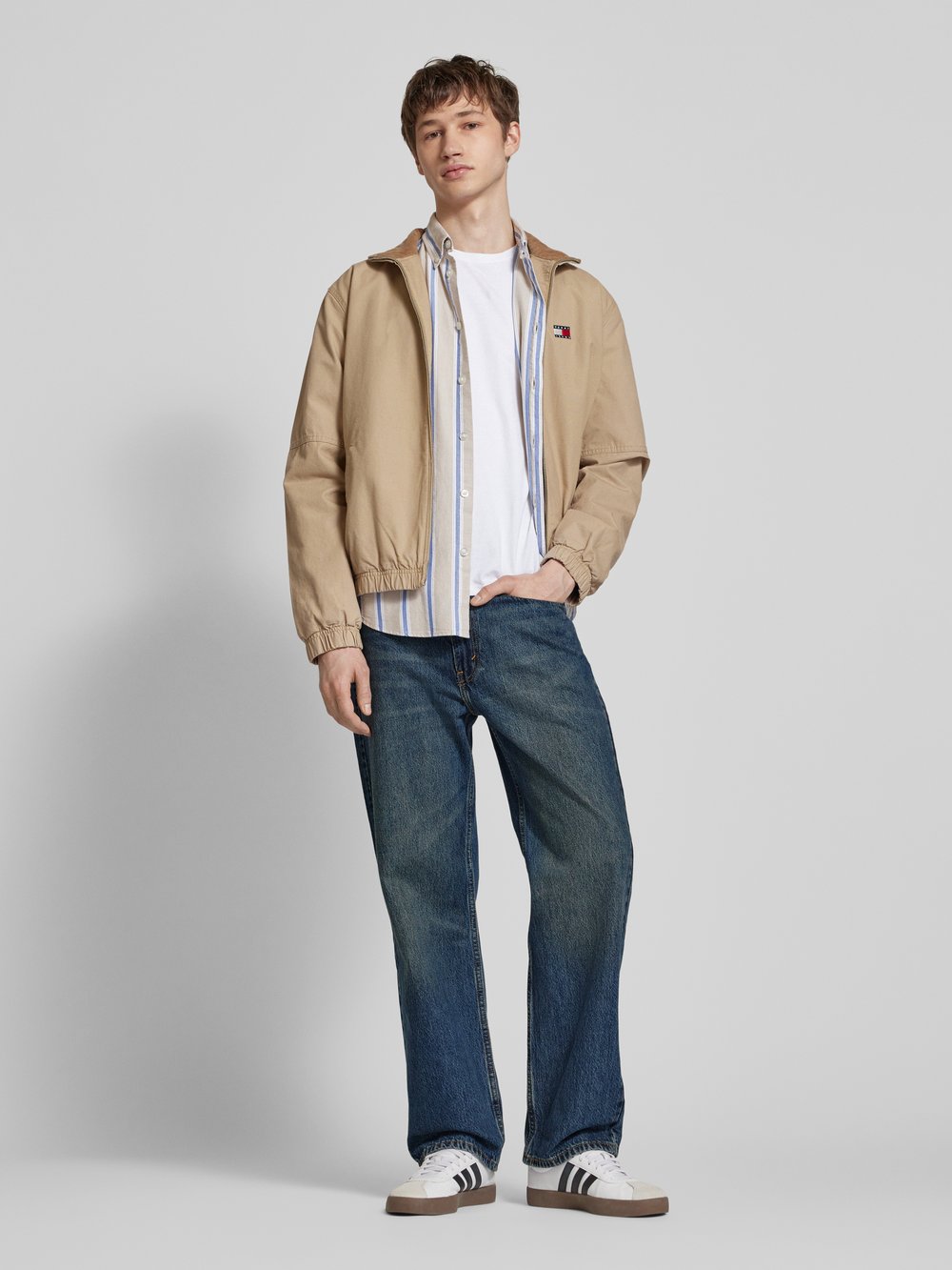 

Свободные джинсы прямого кроя с пятью карманами, модель «565» Levi's