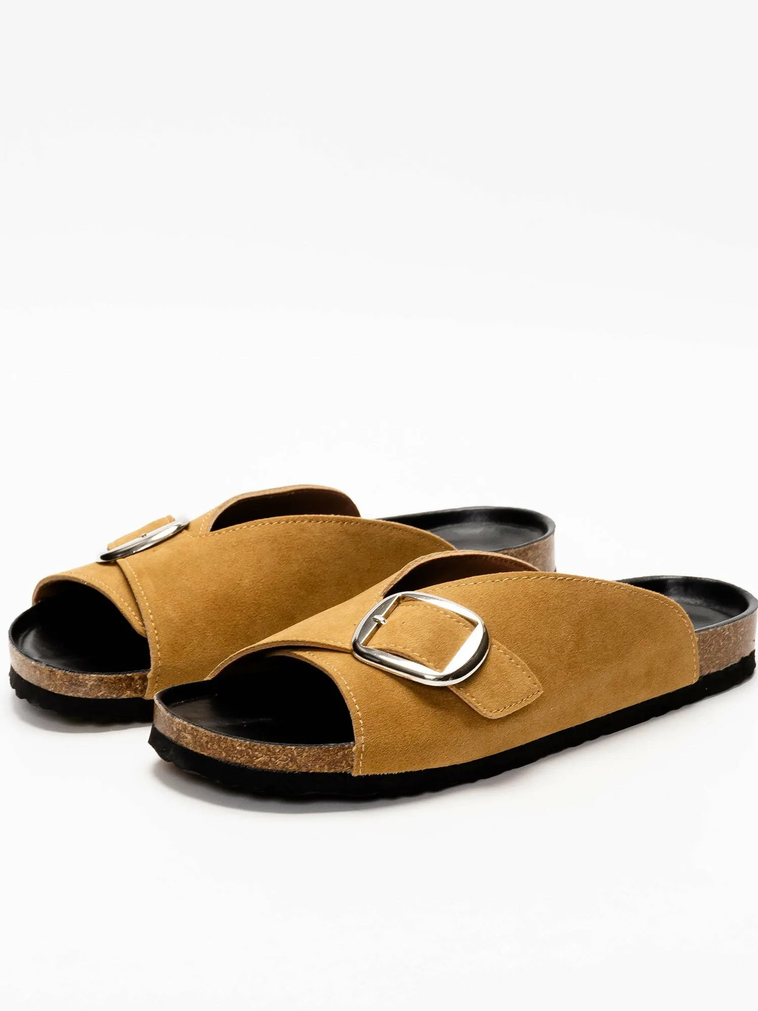 Сандалии на плоской подошве с большой пряжкой SVEC, Beige suede — фото 3