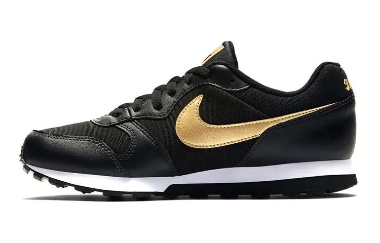 Женские кроссовки Nike MD Runner 2