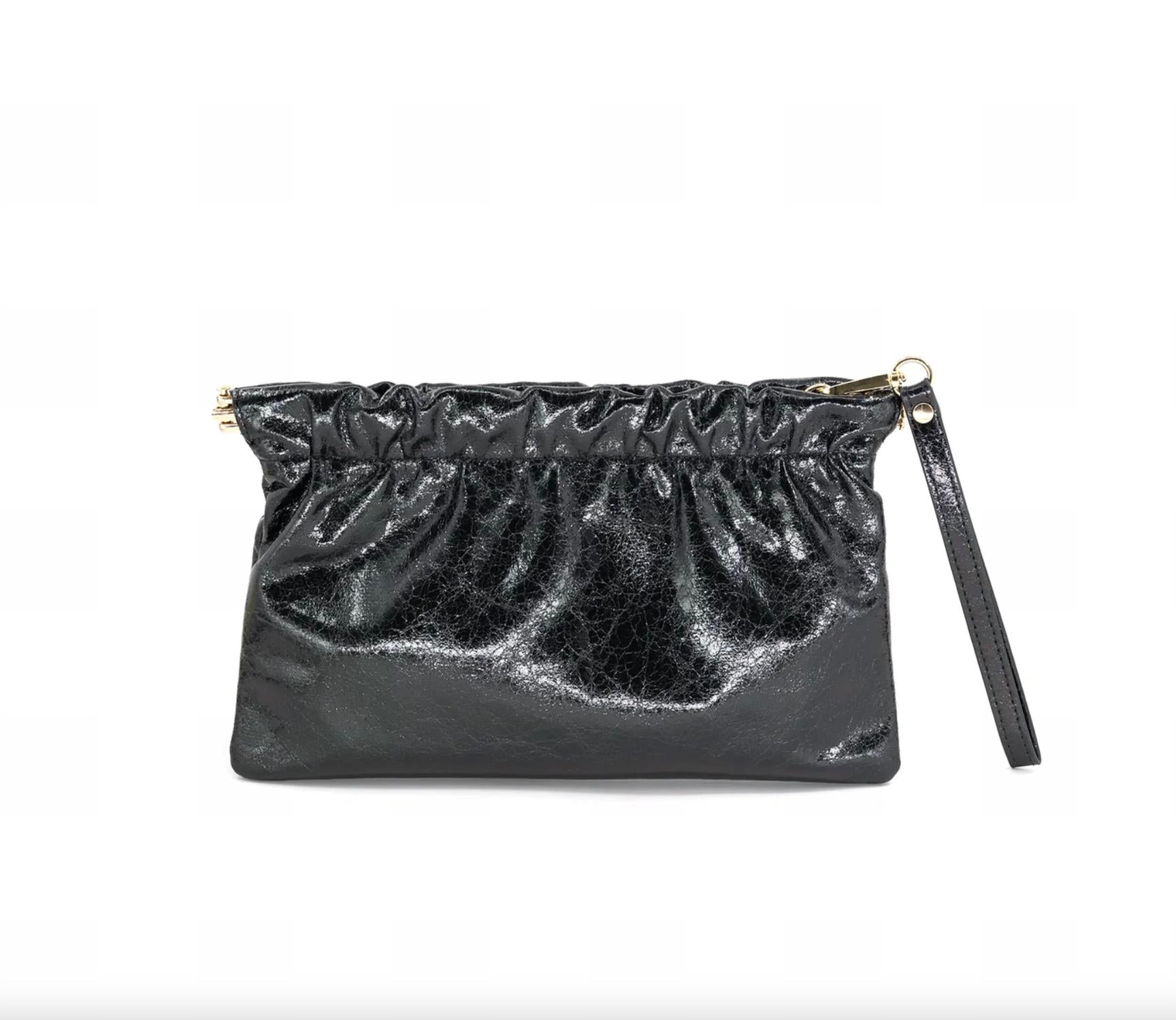 

Loren Classic Gathered Clutch In Black - Классический клатч Loren с защипами в черном цвете BC Handbags