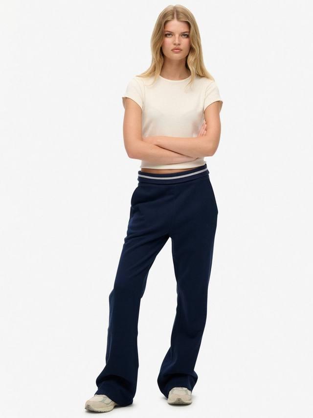 

Athletic Essentials Logo низкие расклешенные джоггеры Superdry, Richest Navy