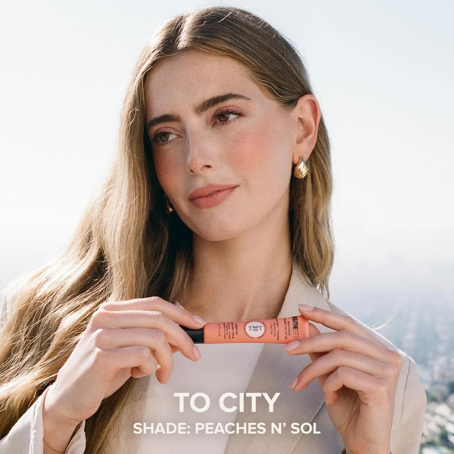 Жидкие румяна-тинт Nudestix Nudescreen Blush Tint SPF 30 - многофункциональные румяна для щек, глаз и губ с минеральным солнцезащитным фильтром | Широкий спектр защиты от UVA/UVB-лучей и синего света, Peaches n' Sol — фото 4