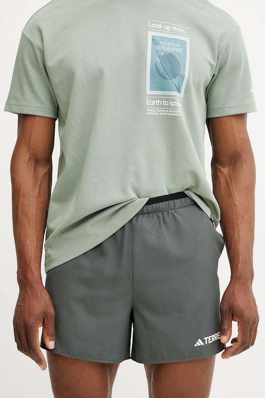 

Шорты Adidas Terrex, зеленый