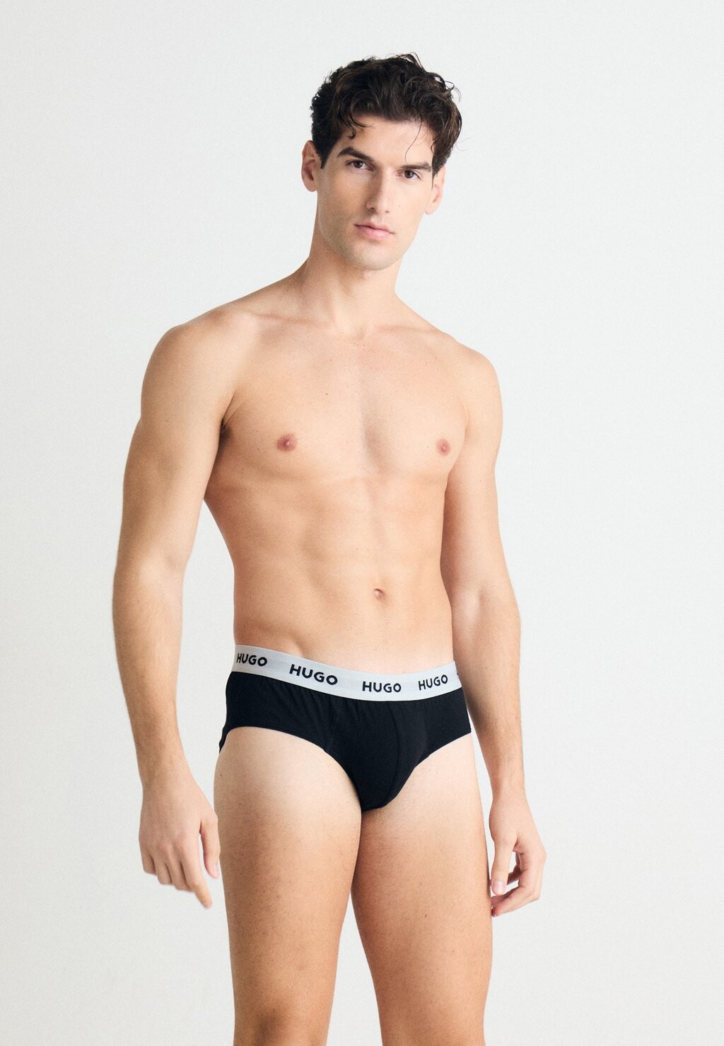 

Трусы HIPBRIEF 3 PACK HUGO, черный