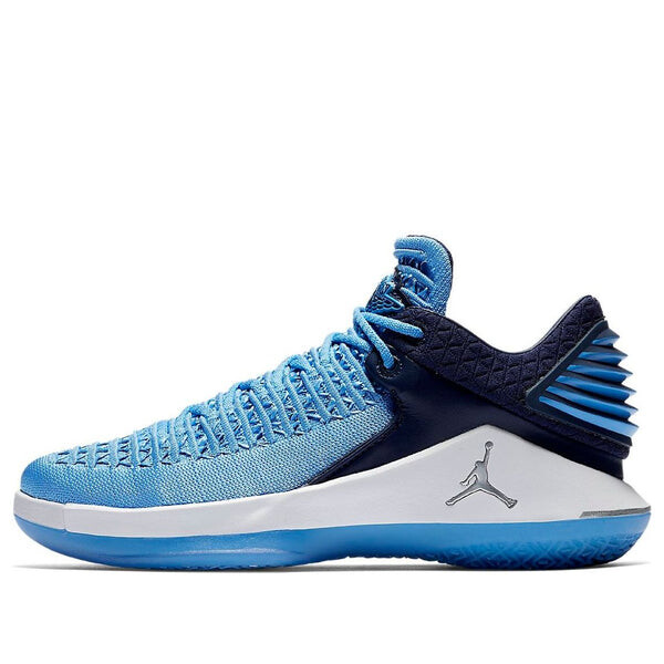 

Кроссовки 32 низкие Air Jordan, синий