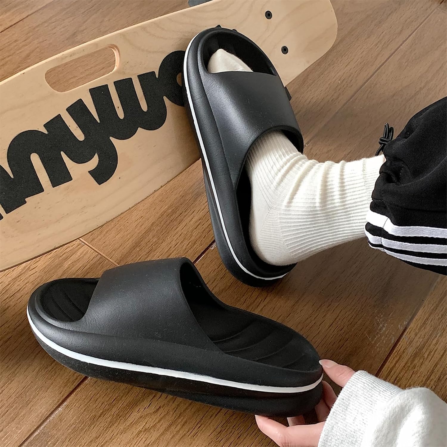 Сандалии Cloud Slides для женщин и мужчин, на платформе, нескользящие, быстросохнущие, с открытым носком, мягкие, легкие, легко чистятся, подходят для дома и улицы Hormauword, белый/зеленый — фото 3