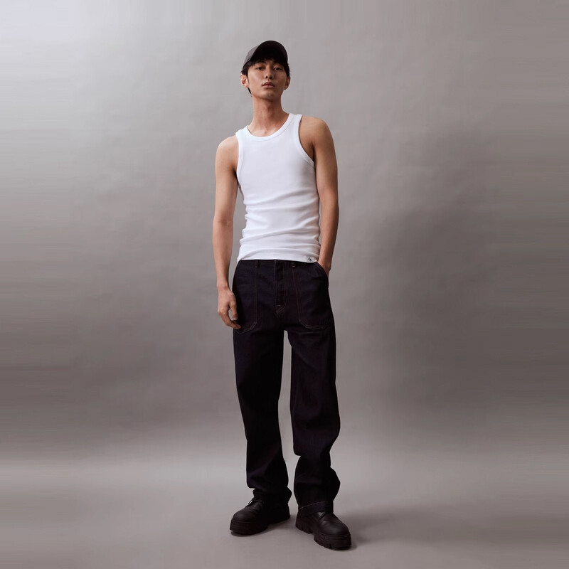 

Футболка мужская Calvin Klein Jeans, белый