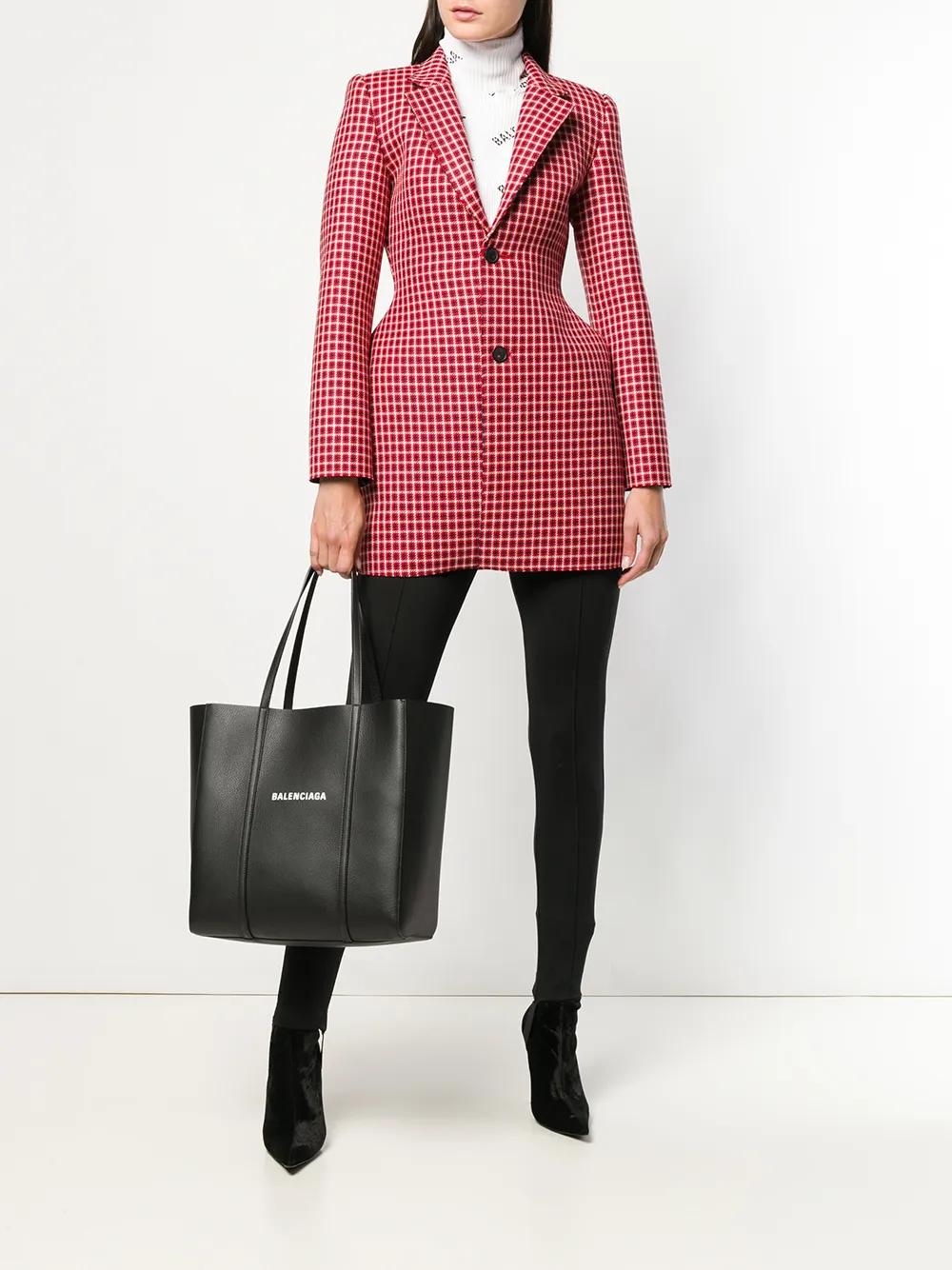 Пиджак в объемную ломаную клетку BALENCIAGA, красный — фото 2