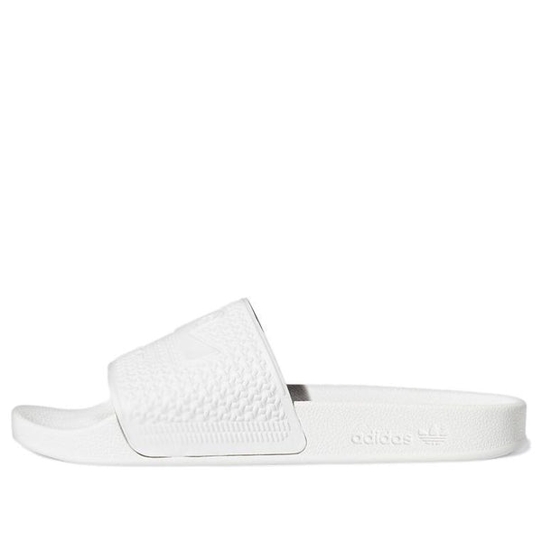 

Тапочки shmoofoil slides 'triple white' Adidas, белый