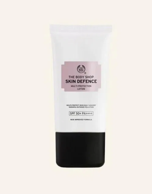 Легкая эссенция для защиты кожи «Skin Defence Multi-Protection Light Essence» SPF 50 PA+++ от THE BODY SHOP The Body Shop — фото 2