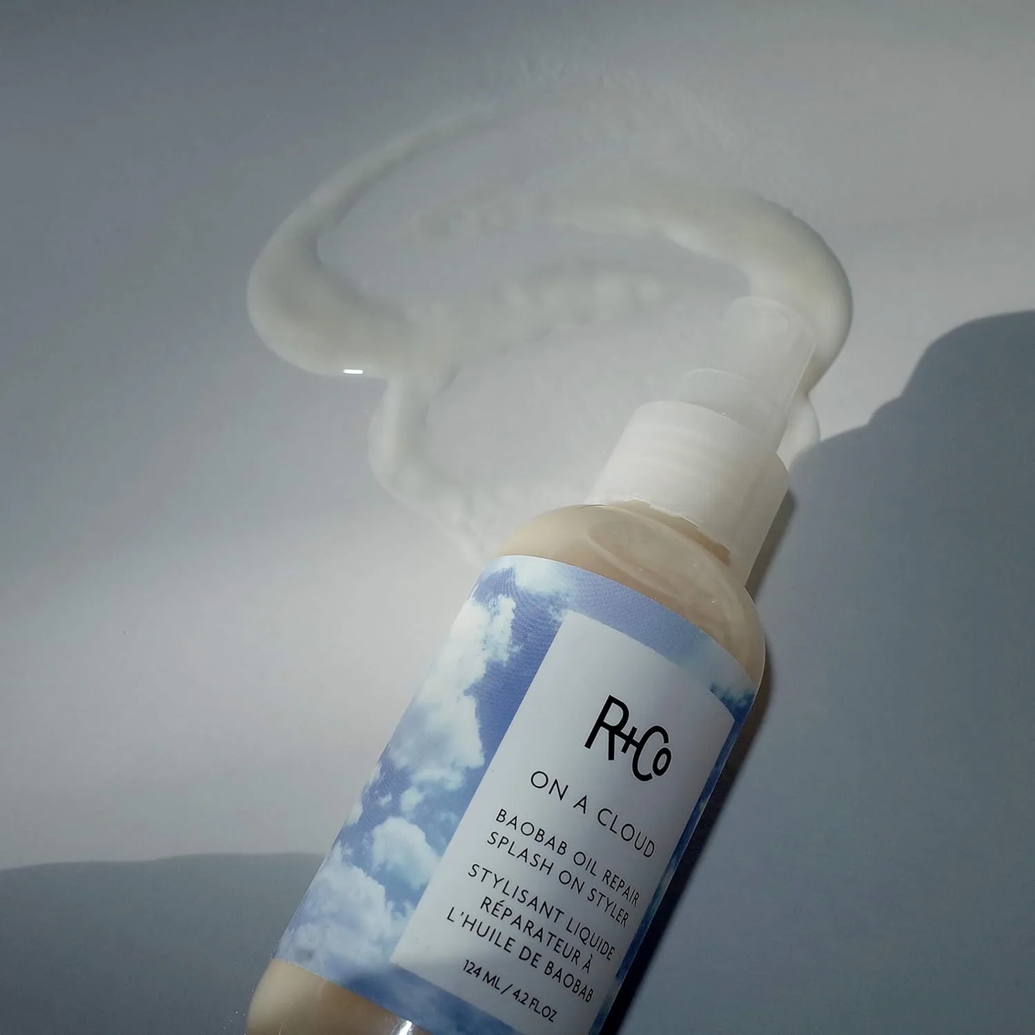 R+Co On A Cloud Baobab Oil Repair Splash On Styler 124 мл / 4,2 унции — фото 3