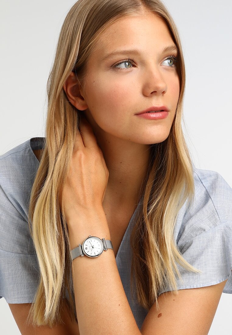 

Часы Fossil