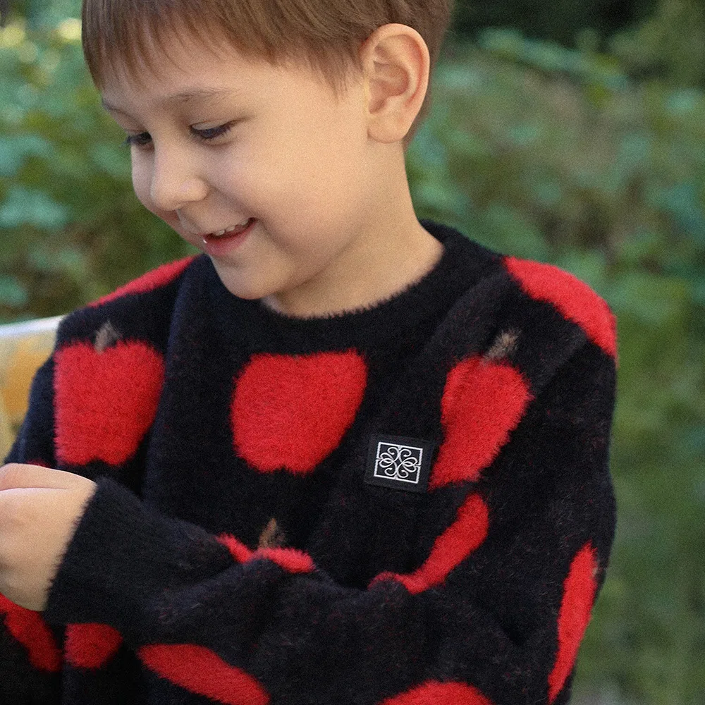 Детский вязаный свитер Love Apple чёрный от Theloha