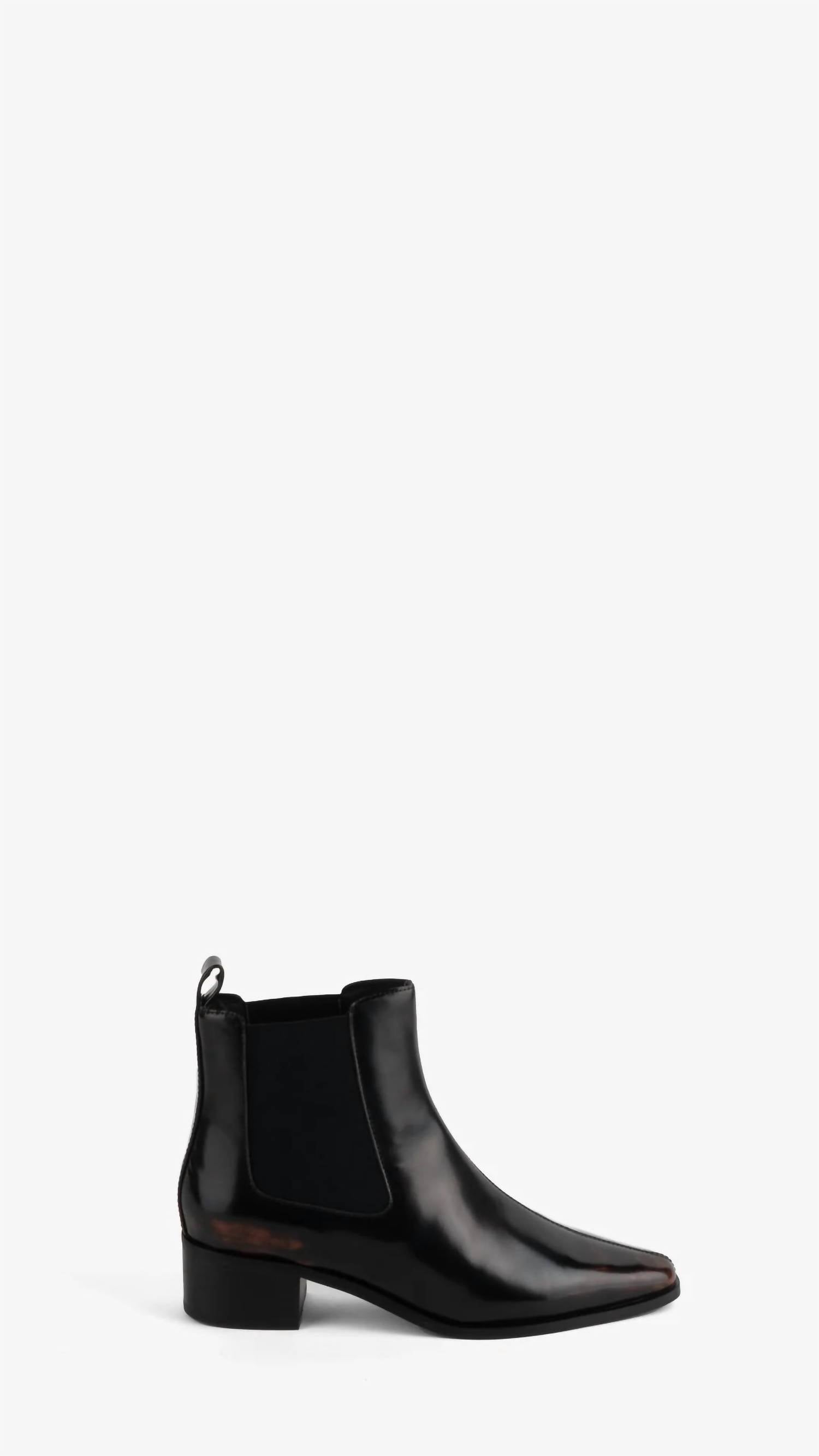 Женские ботинки Chelsea Ratio в черном цвете Intentionally Blank