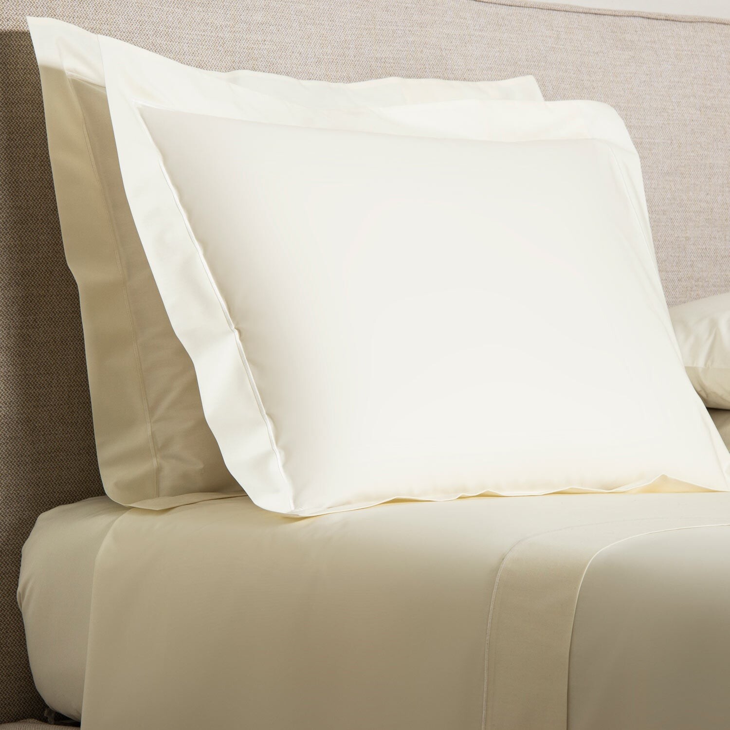 

Frette One Бурдон Шам, цвет Ivory