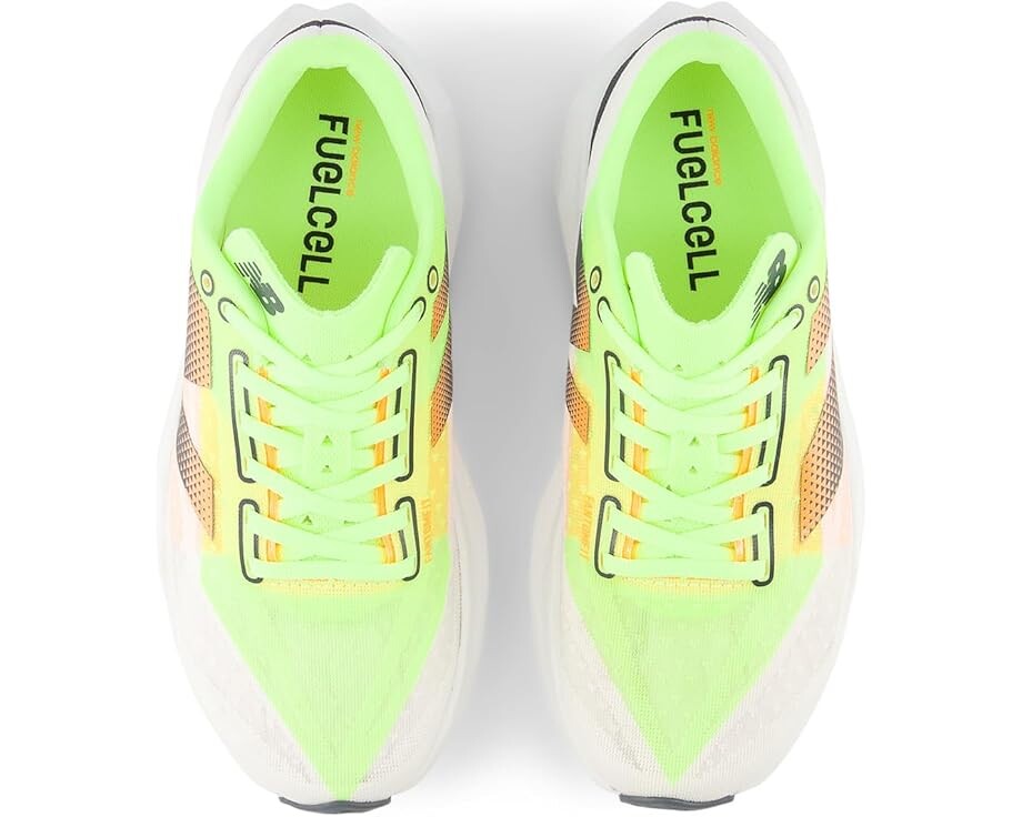 Кроссовки New Balance FuelCell Rebel v4, цвет White/Bleached Lime Glo — фото 2