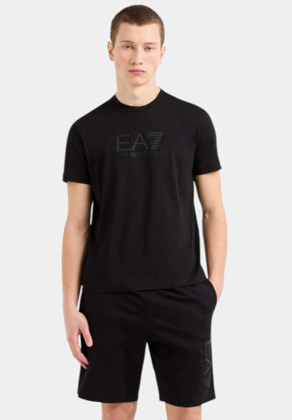 

Футболка с принтом EA7 Emporio Armani, черный
