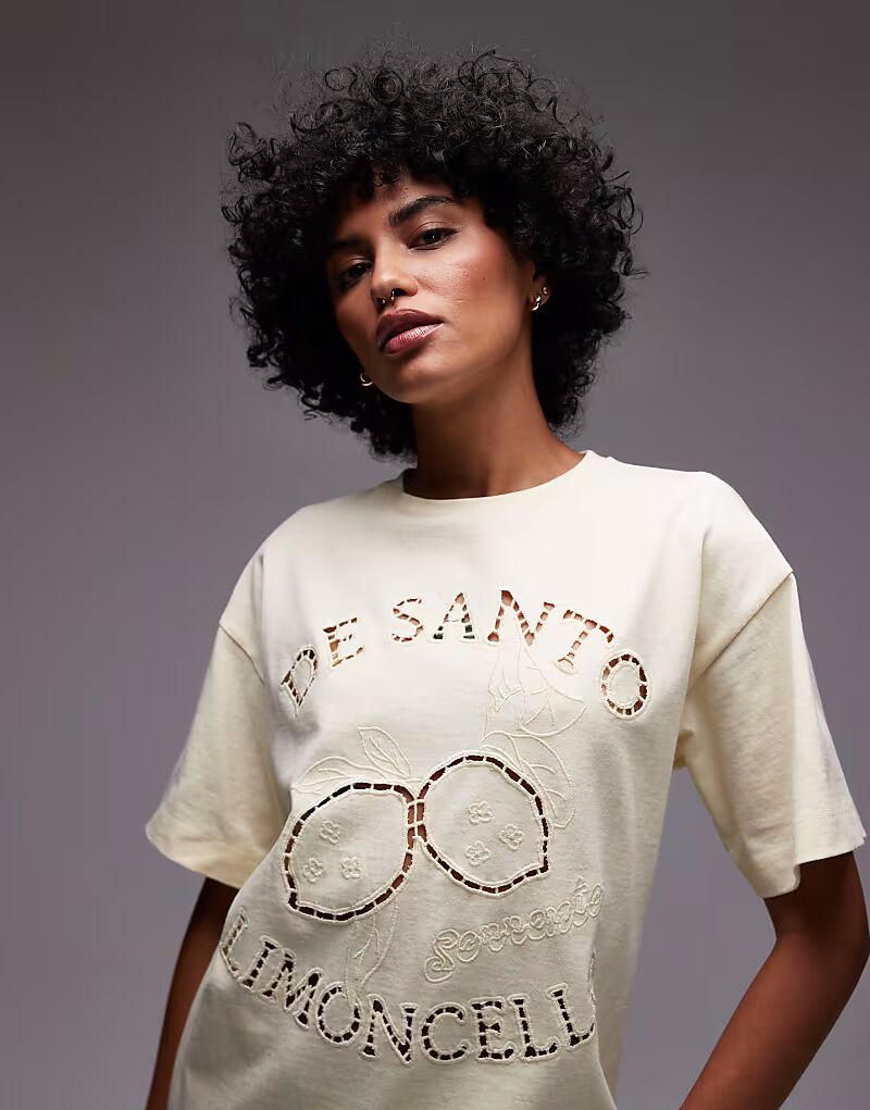 

Футболка Topshop Cutwork Limoncello oversize цвета пахты