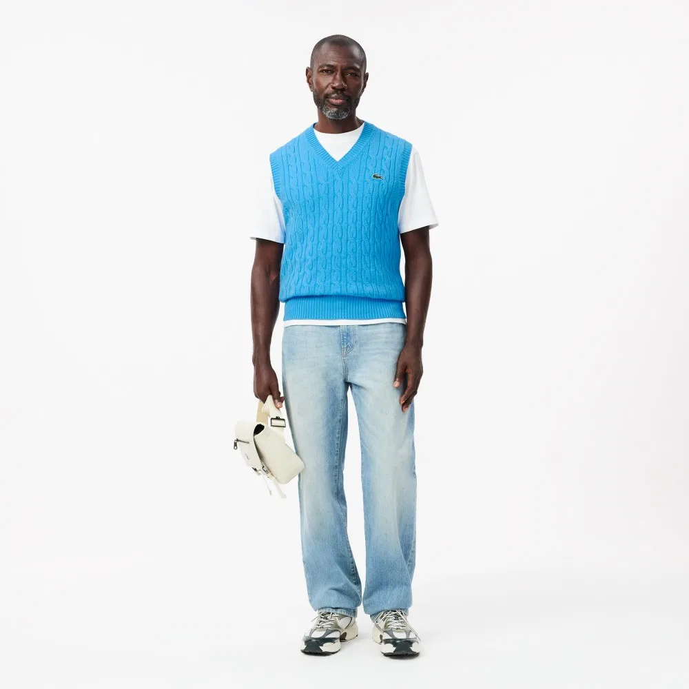 Мужской шерстяной вязаный жилет с V-образным вырезом синего цвета от Lacoste — фото 4