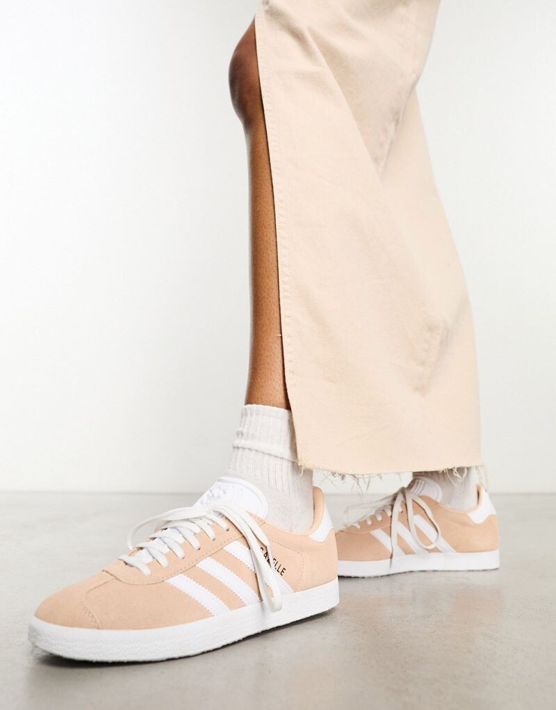 

Светло-розовые кроссовки adidas Gazelle, Розовый, Светло-розовые кроссовки adidas Gazelle