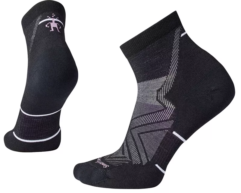 

Женские носки Smartwool для бега с мягкой подушечкой до щиколотки, черный