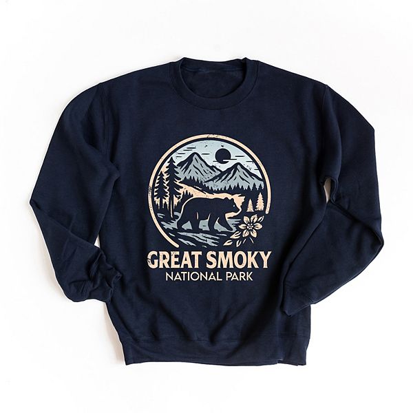 

Графический свитшот Great Smoky National Park с двухтонным кругом Simply Sage Market, True Navy, Зеленый, Графический свитшот Great Smoky National Park с двухтонным кругом Simply Sage Market, True Navy