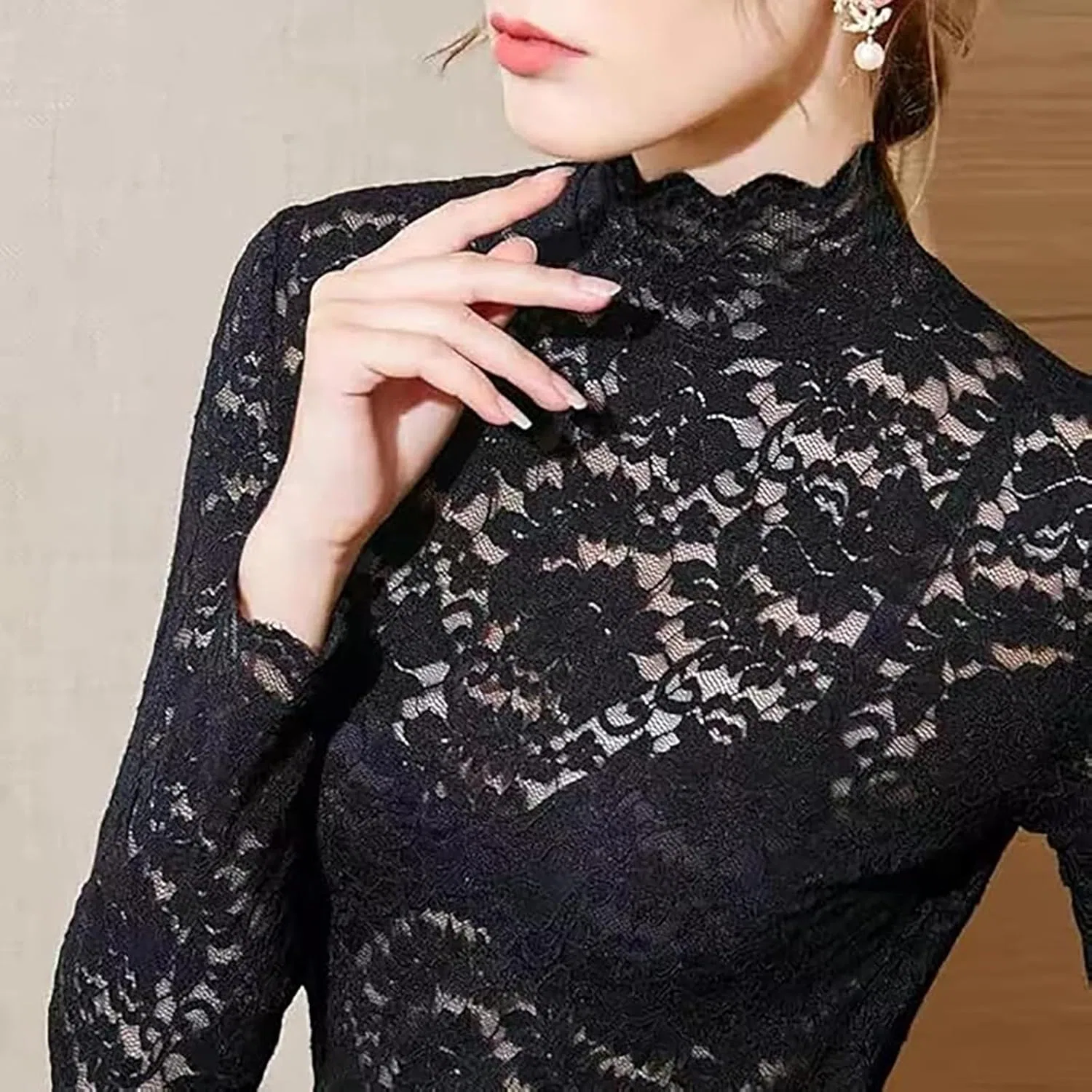 Блузка кружевная полувысокий воротник, женская, Black — фото 4
