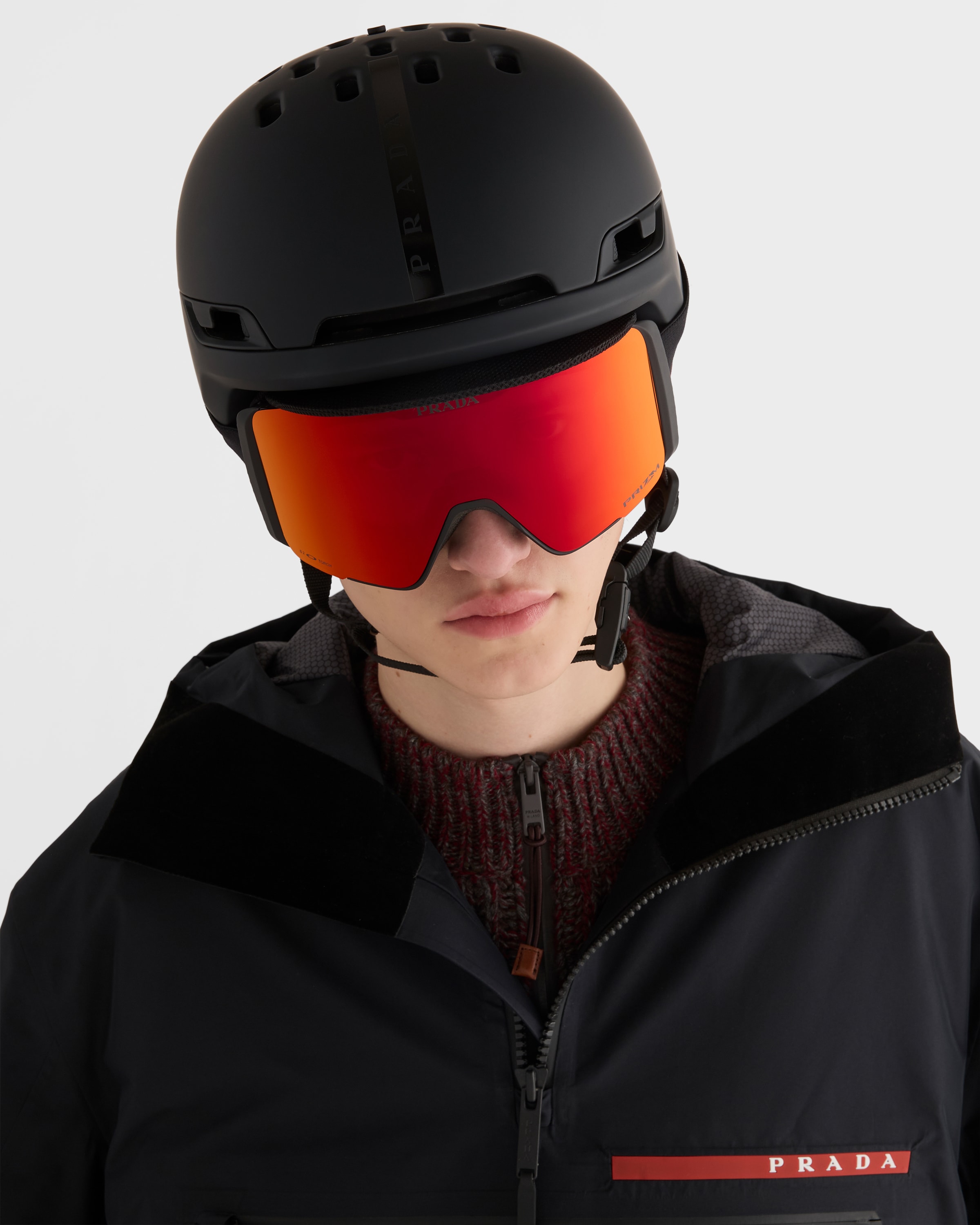 Сноубордический шлем Prada Linea Rossa by Oakley - размер L Prada, матовый черный — фото 2