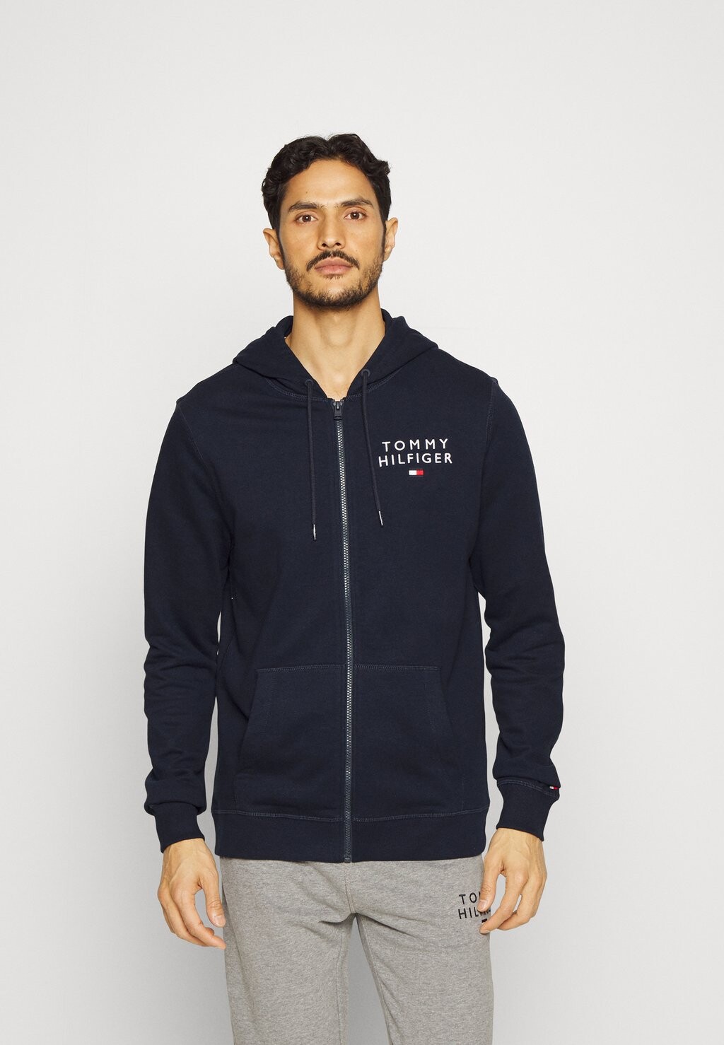 

Толстовка Tommy Hilfiger, цвет desert sky