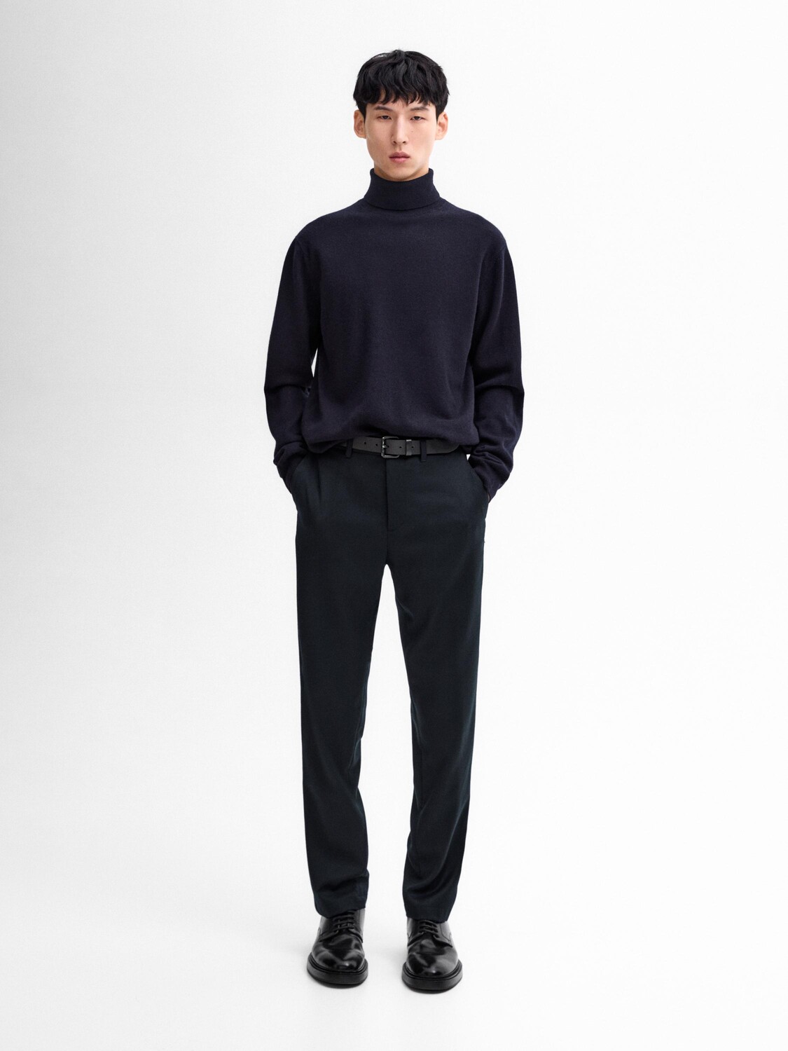 

Свитер с высоким воротом из смеси шерсти Massimo Dutti, синий