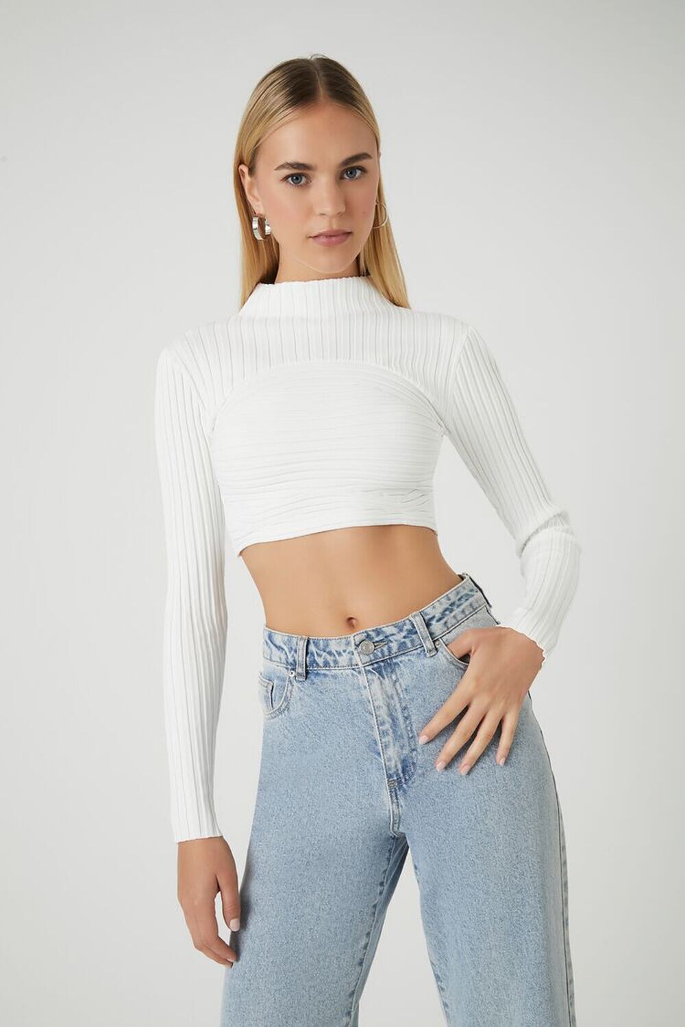

Укороченный топ-свитер с воротником-стойкой Forever 21, белый