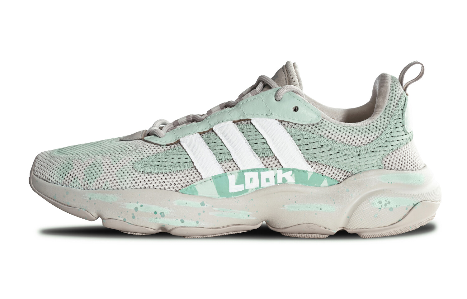 

Кроссовки adidas originals Haiwee Lifestyle Shoes Unisex Low-top Green/gray, зеленый