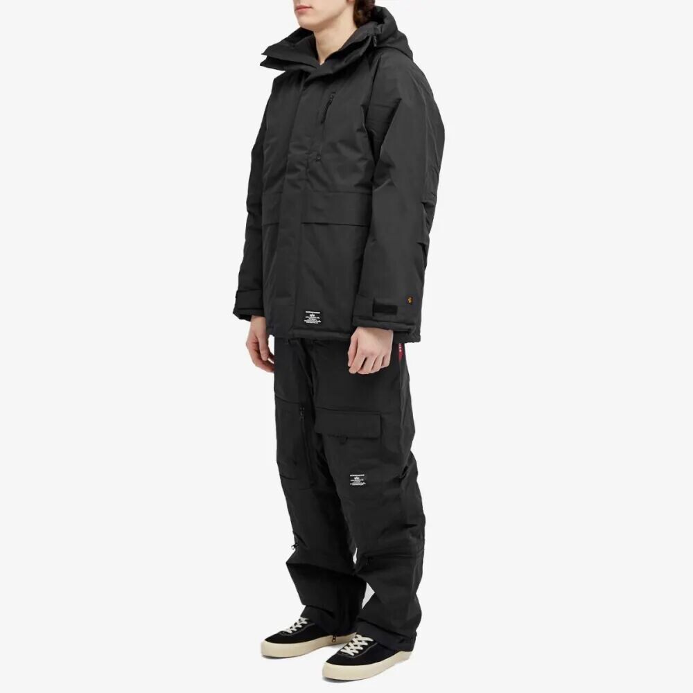 

Парка Alpha Industries реглан, черный