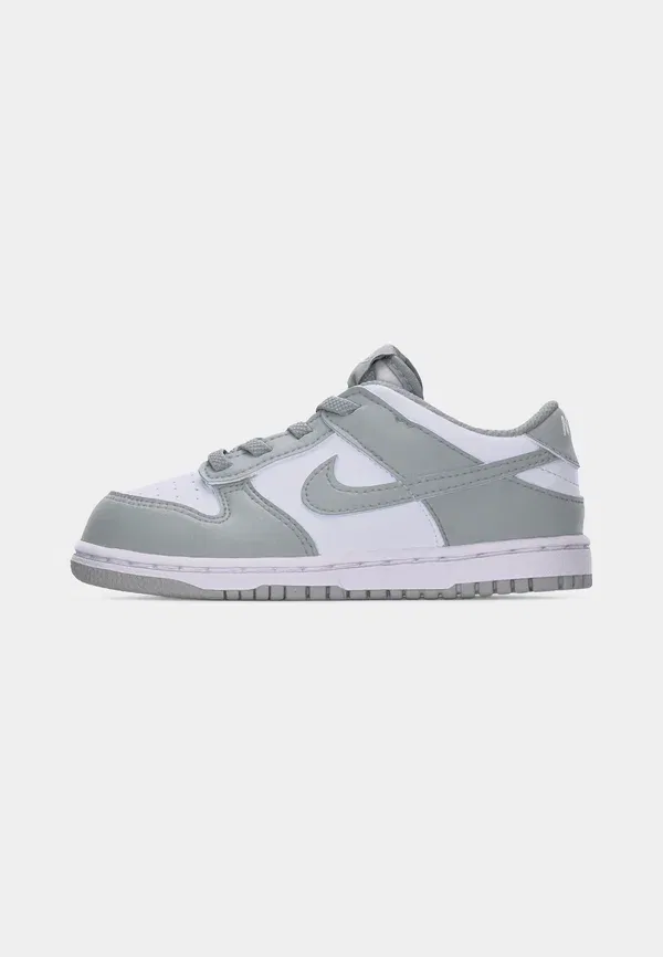 Кроссовки Nike Sportswear Dunk, белый/светло-дымчато-серый — фото 2