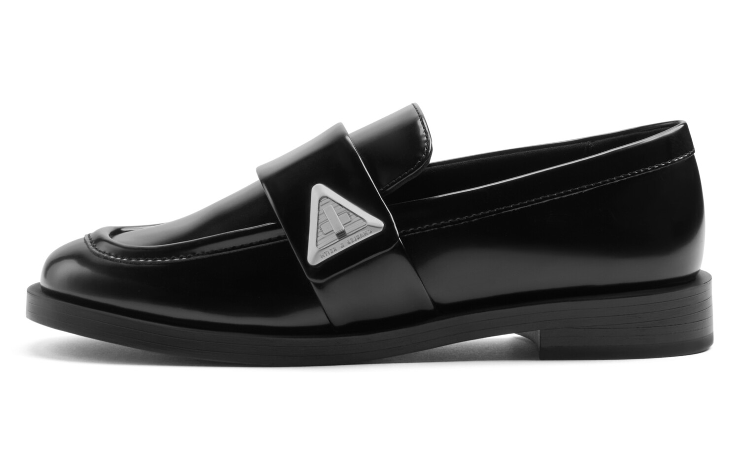 Лоферы женские с низким верхом Charles&Keith