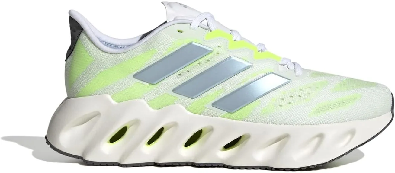 Мужские кроссовки Adidas Switch FWD M Low (не для футбола), белый/синий — фото 2