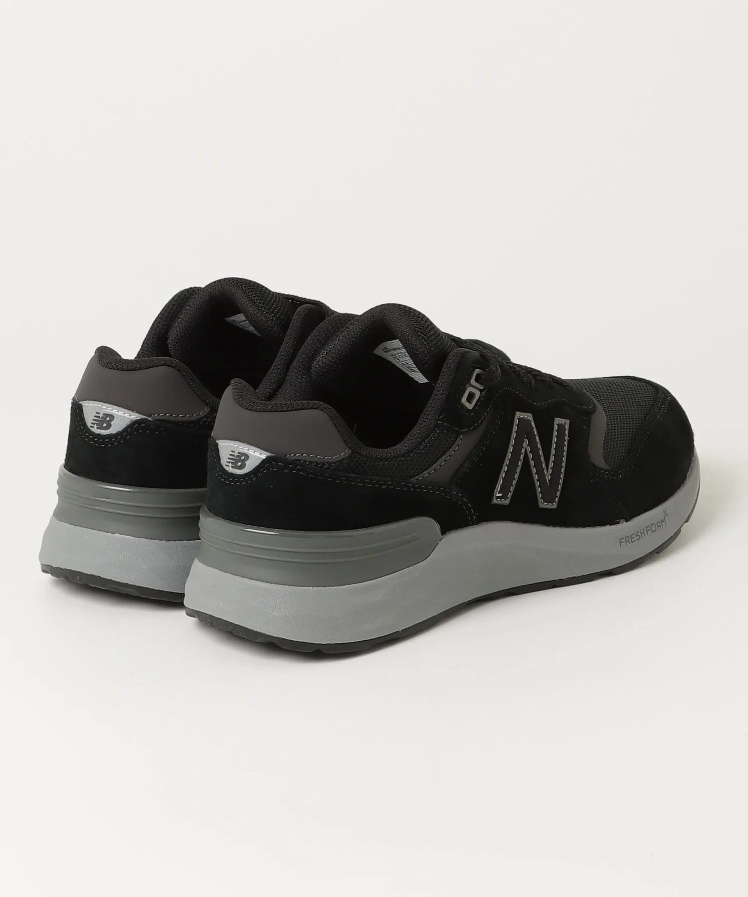Мужские кроссовки для ходьбы с амортизацией Fresh Foam X 880 v7 New Balance черные — фото 2
