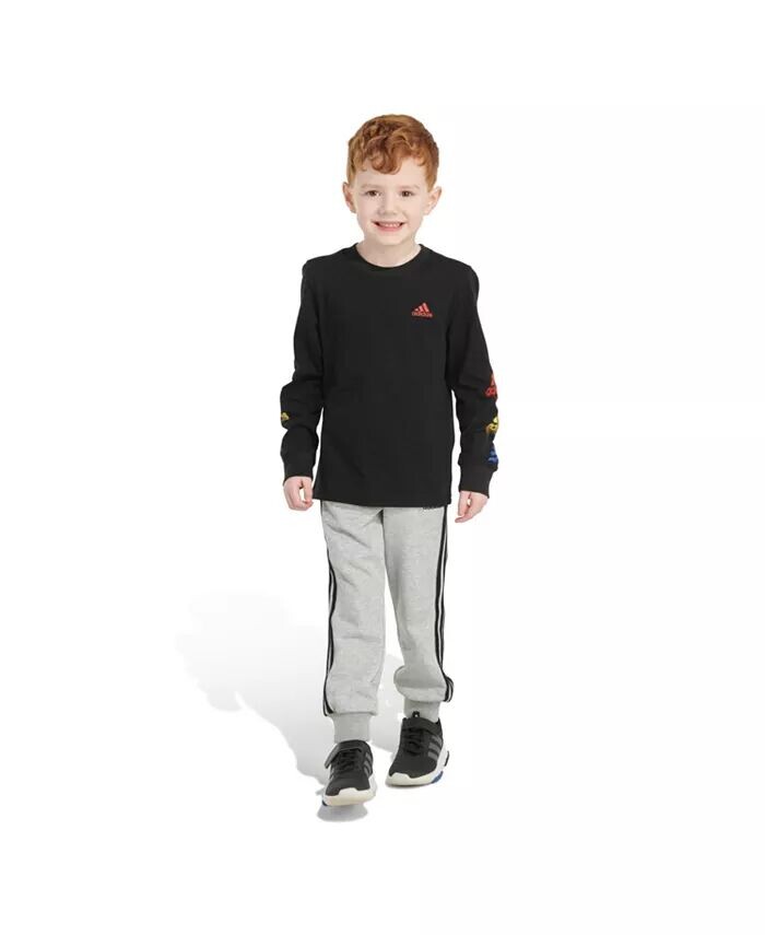 

Комплект из двух частей: футболка из французской махровой ткани с длинными рукавами Adidas, мультиколор