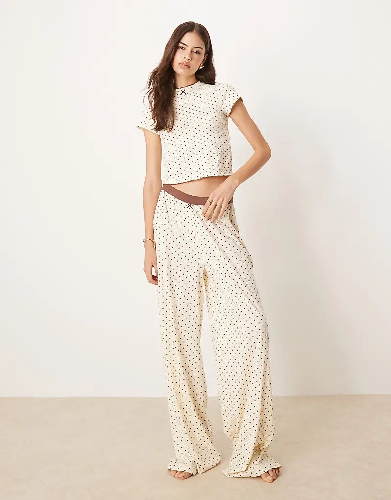 

Пижамные штаны ASOS DESIGN Tall с широкими штанинами, комбинируемые между собой, с бархатной отделкой, кремового и коричневого цвета в горошек Asos Tall